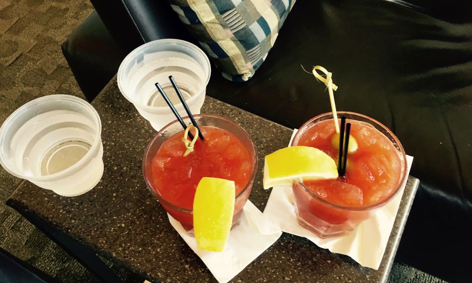 Review: Admirals Club Los Angeles Terminal 4 Drinks