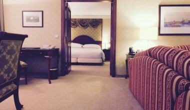 Bedroom King Corner Suite Hilton Dresden Executive Lounge Reiseblog Travel with Massi