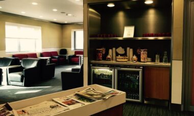 American Airlines Admirals Club London Heathrow T3 Candy