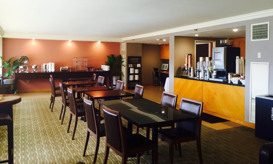 The Westin Los Angeles Airport Review Executive Club Lounge