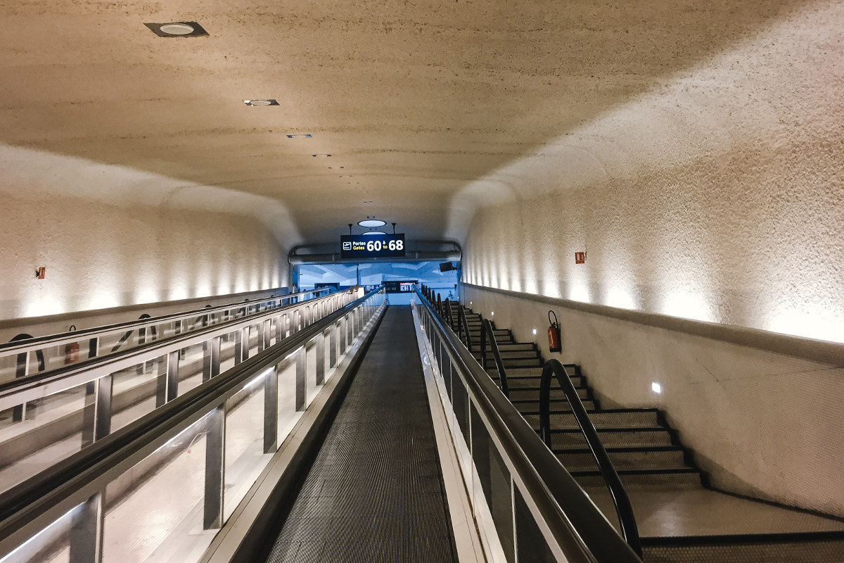 Tunnel zum Satelliten 6 Paris Charles-de-Gaulle