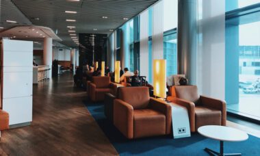 Review Lufthansa Senator Lounge Frankfurt Z Sitzecke Fenster