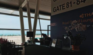 Thai Royal Orchid Lounge Phuket (Temporary) Empfang