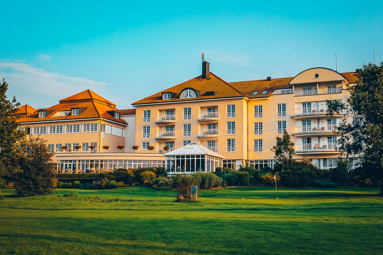 Review Lindner Hotel Wiesensee Golf Aussen