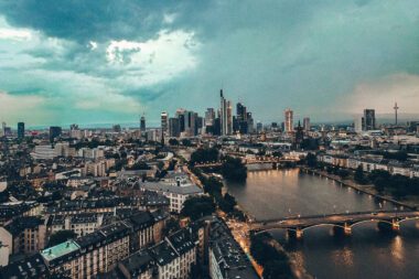 Lindner Hotel Main Plaza Frankfurt schönster Skylineview Frankfurt