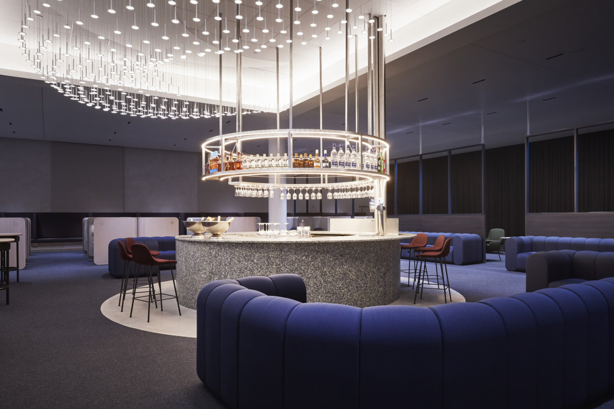Bar Finnair Business Lounge Non-Schengen Helsinki