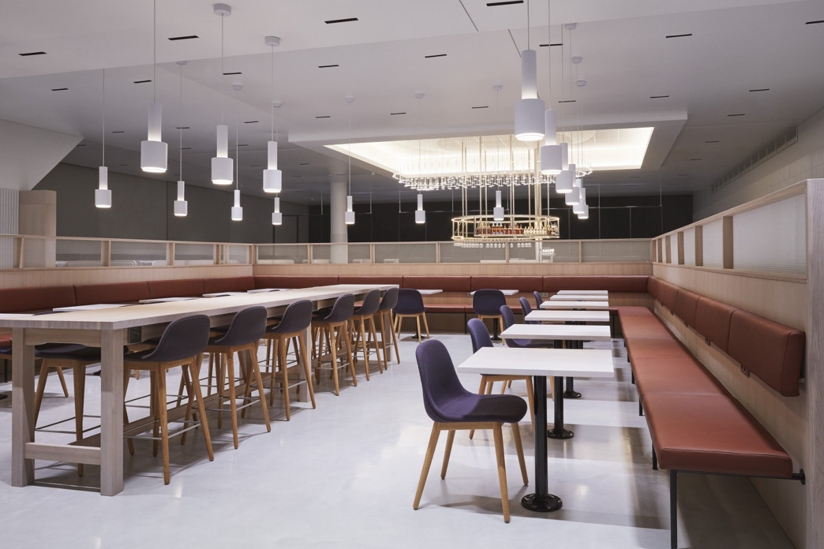 Dining Bereich der neuen Finnair Business Lounge