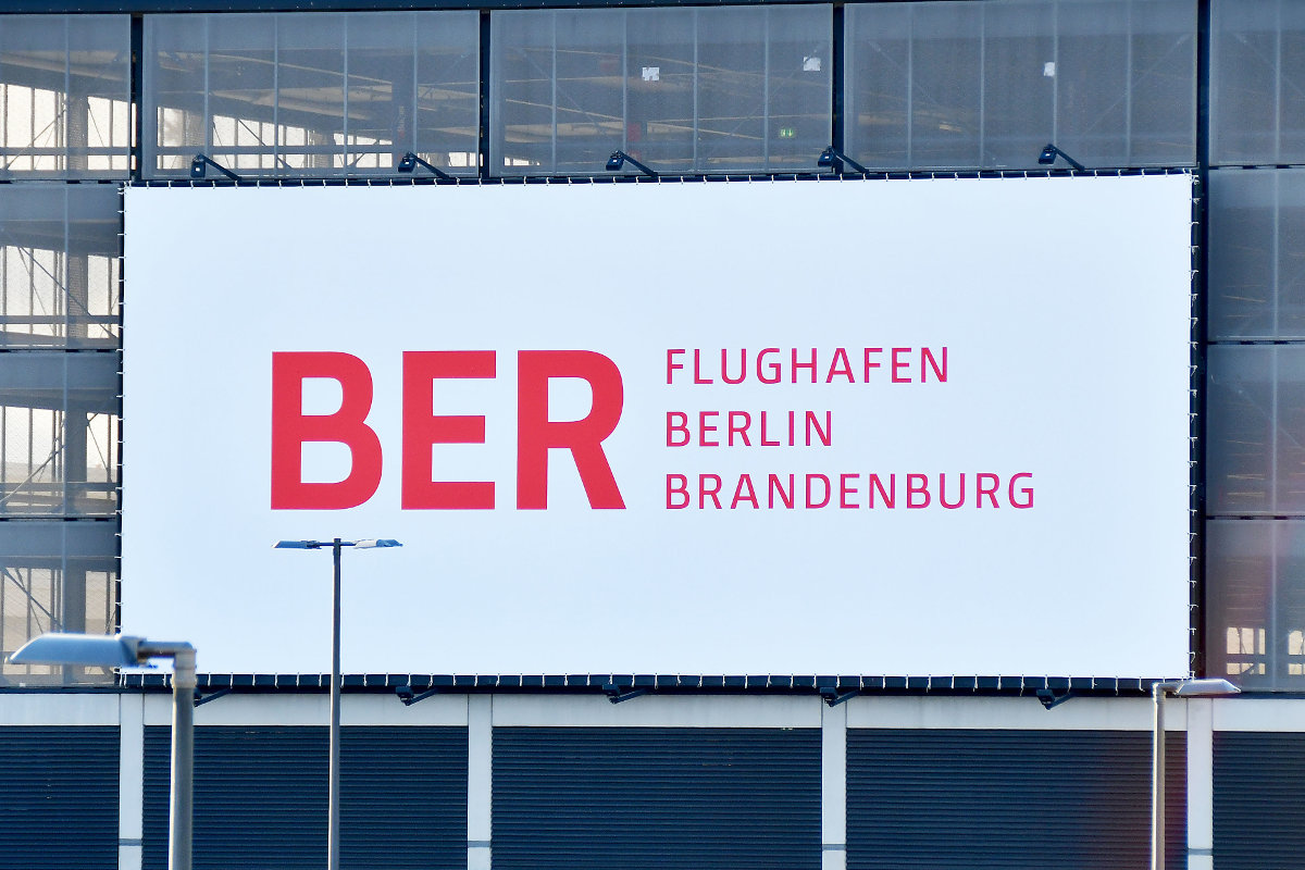 Lufthansa Umzug Flughafen Berlin Brandenburg (BER)