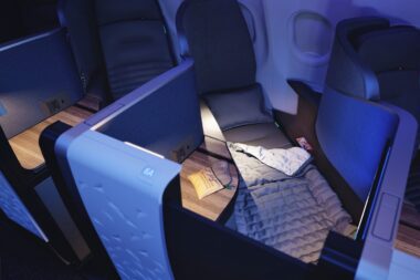 JetBlue Business Class Mint Suite Sitz in Schlafposition