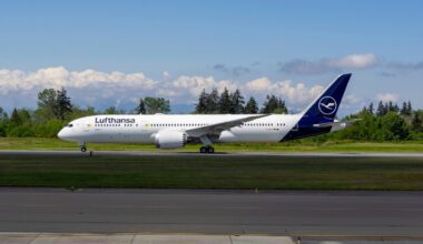 Lufthansa Boeing 787-9 Dreamliner Berlin
