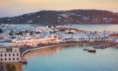 Bucht und Hafen von Mykonos