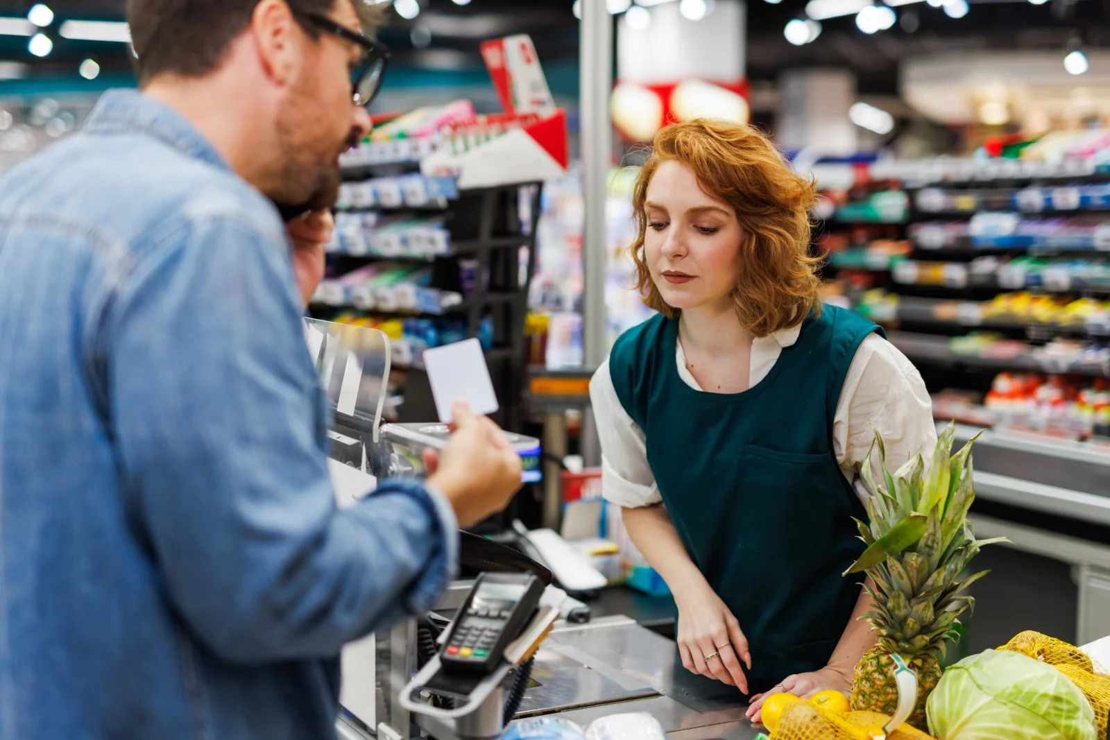 mit PAYBACK im Alltag wie Supermarkt übertragbare Punkte sammeln und in Miles & More Meilen übertragen