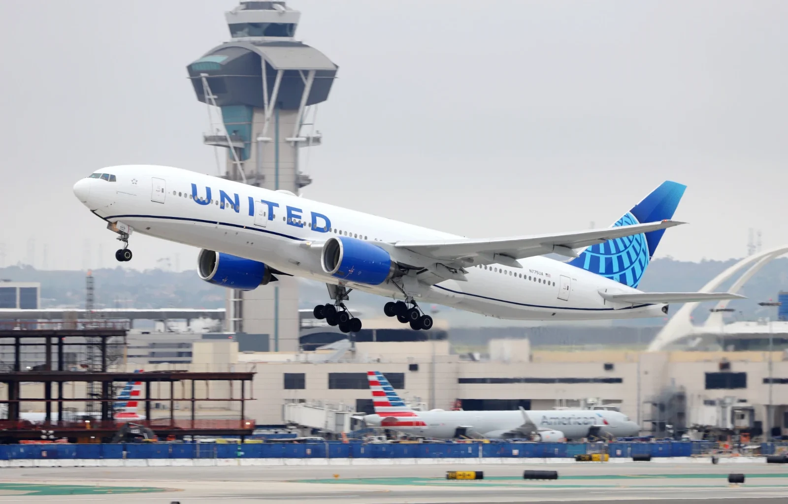 United Airlines Boeing 777 Flugzeuge (777-200), Los Angeles International Airport (LAX)