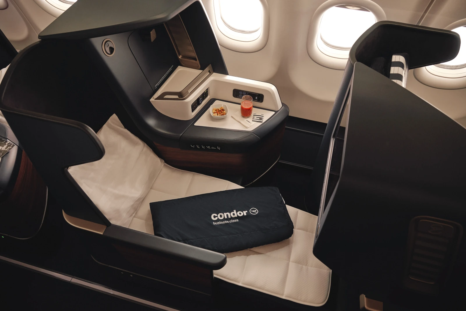 Amex Platinum Karteninhaber können Vorteile auf Flügen mit Condor erhalten