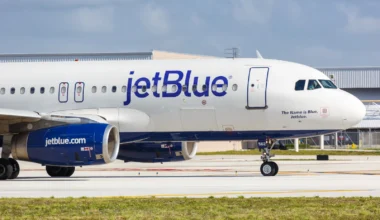 JetBlue Airbus A320 Flugzeug am Flughafen Fort Lauderdale (FLL) in Florida