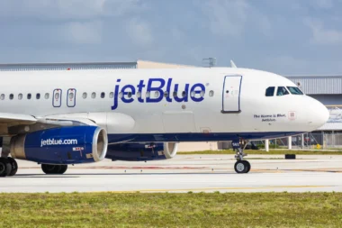 JetBlue Airbus A320 Flugzeug am Flughafen Fort Lauderdale (FLL) in Florida