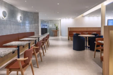 neue Finnair Schengen Lounge am Flughafen Helsinki