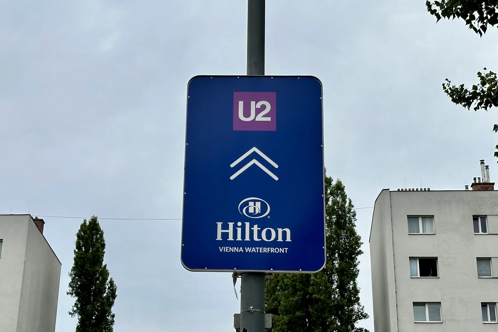 Beschilderung U-Bahn Hilton Vienna Waterfront