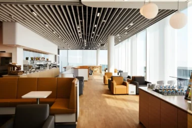 Die American Express Platinum gehört zu den besten Kreditkarten für Airport Lounge Zugang