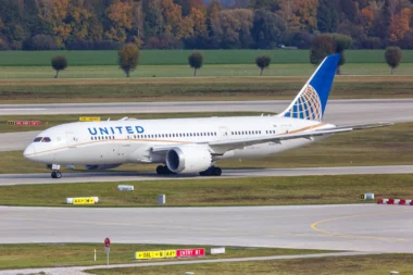 United Airlines Boeing 787-8 Dreamliner Flugzeug Flughafen München