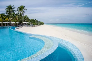 InterContinental Maldives Hauptpool