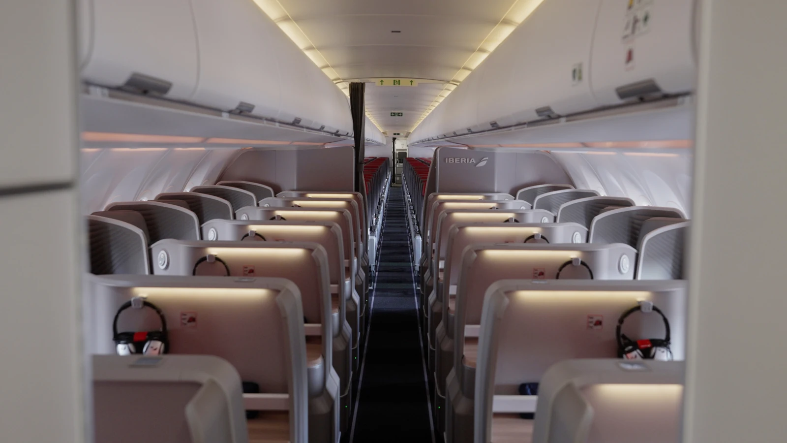 Iberia Airbus A321XLR Business Class