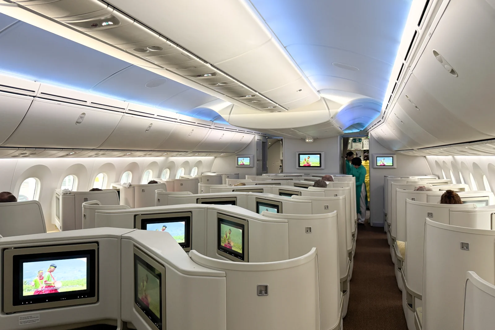 Business Class Kabine Vietnam Airlines Boeing 787-9 zweiter Gang