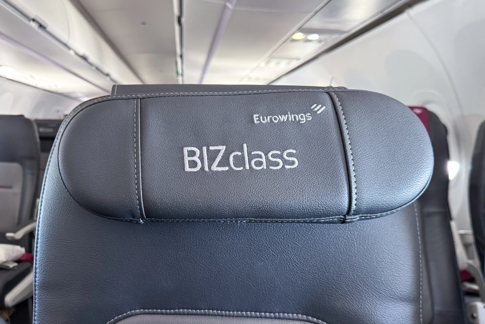 Kopfstütze Euroings BIZclass A20neo nach Dubai