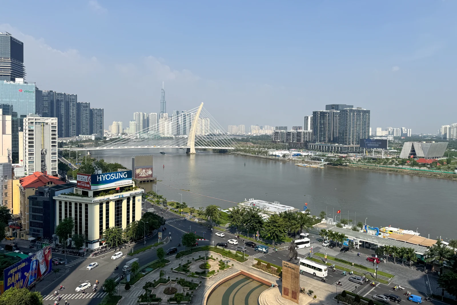 Ausblick auf den Me Linh-Platz Ho-Chi-Minh-City