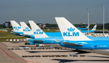 Flugzeuge von Royal Dutch Airlines KLM am Flughafen Amsterdam Schiphol