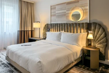 Bett in einem Executive Zimmer im Hilton Heidelberg