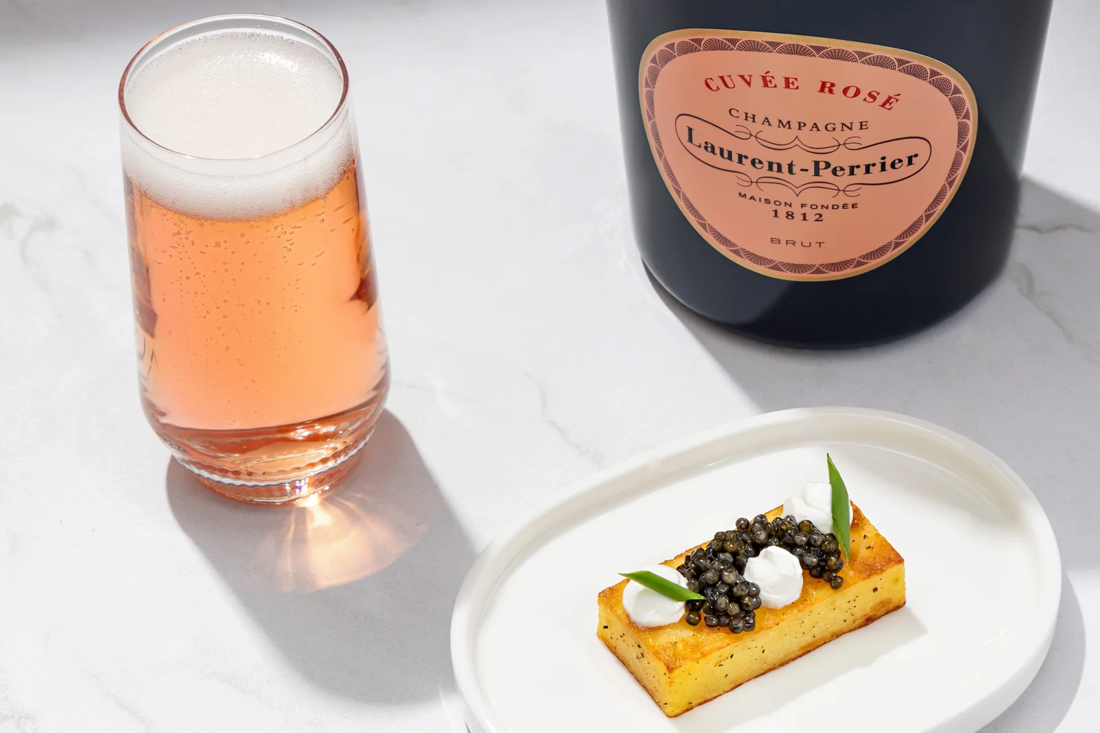 United Polaris Studios Kaviar und Champagner Service