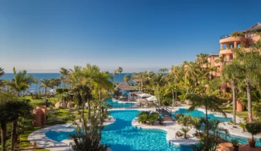 Im Bahia Estepona Member of Melia Collection erhalten Inhaber des MeliáRewards Gold Status der Amex Platinum Card wertvolle Vorteile