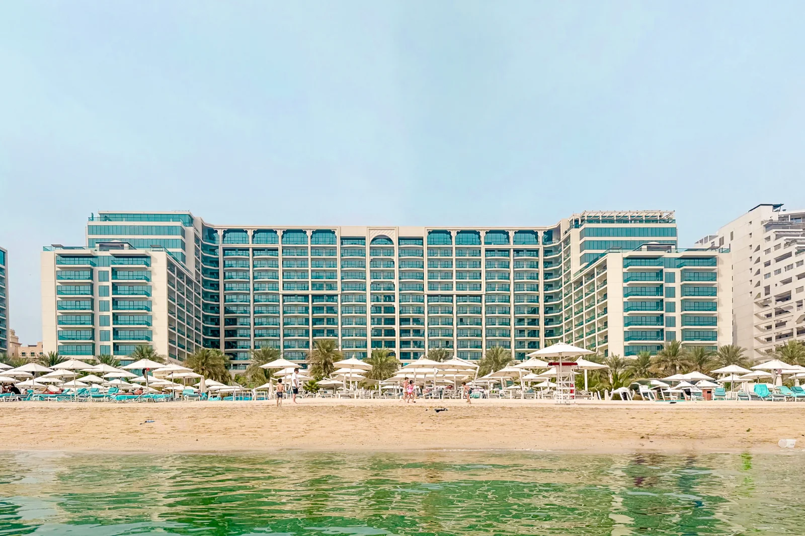 Hilton Dubai Palm Jumeirah Außenansicht