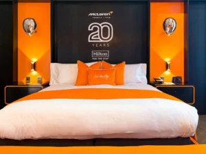 Bett McLaren Suite The Trafelgar St.James Curio Collection