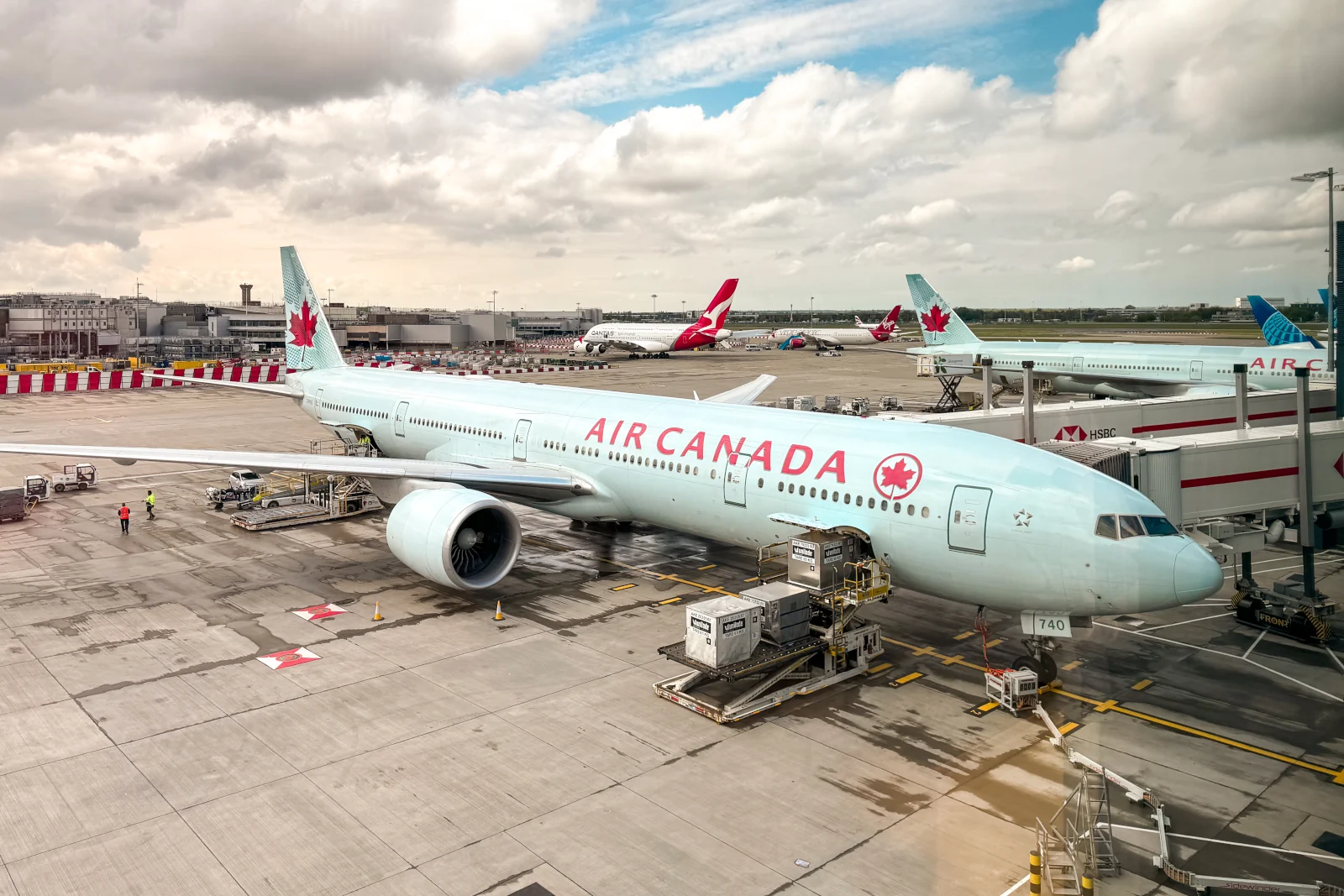 Air Canada Flugzeug am Flughafen London Heathrow