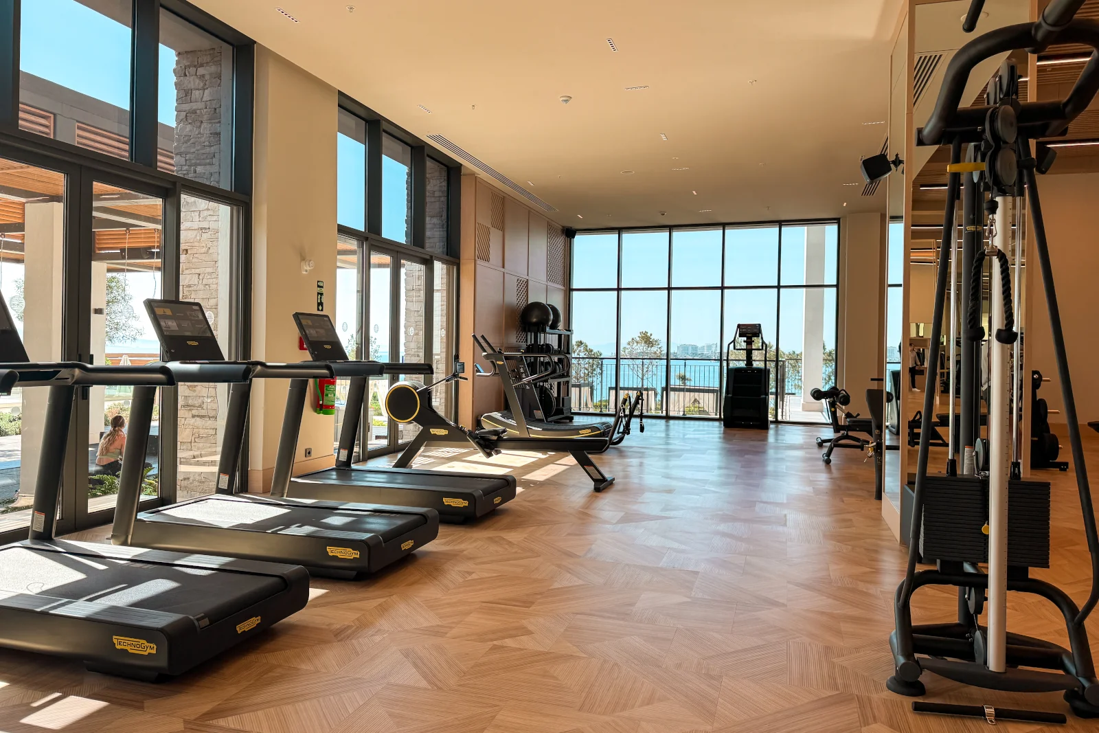 Fitnessraum Anda BArut Collection