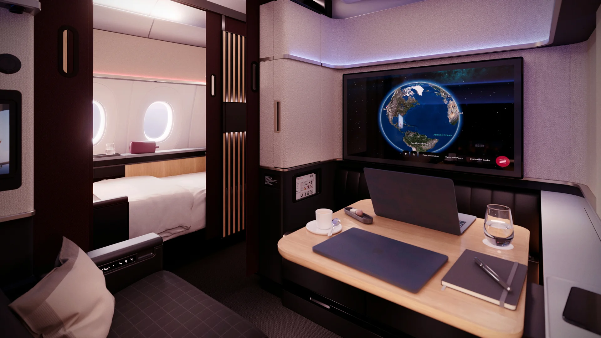 SWISS First Class Grand Suite Arbeitsraum