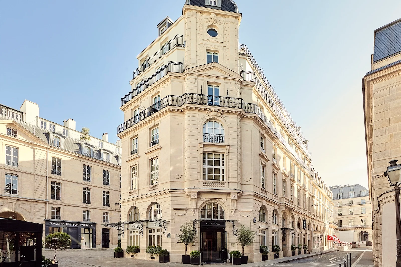 Grand Hotel du Palais Royal Paris SLH Hotel Hilton Honors