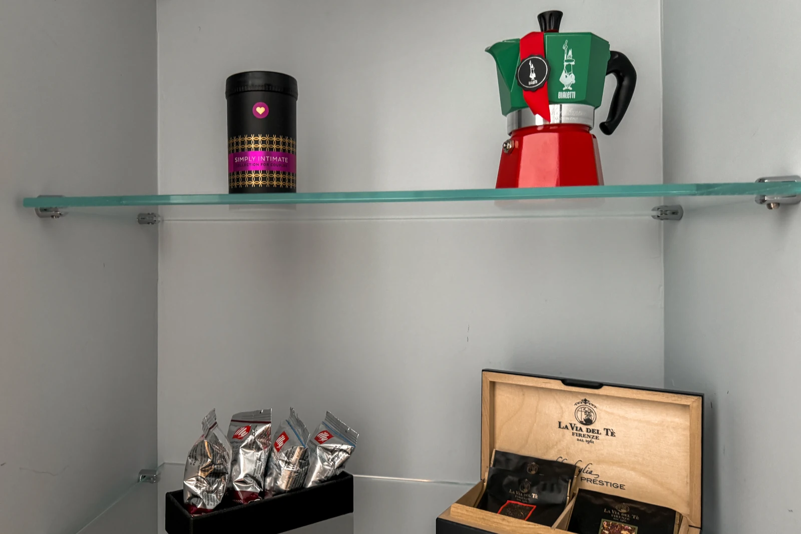 Kaffee- und Teezubereiter Studio Suite W Rome