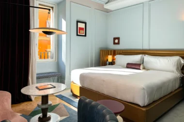 mit einem Soft Landing erhältst du einen Marriott Bonvoy Status eine Stude unter deinem aktuellen, wenn du diesen nicht erneuern oder einen höheren erreichen konntest