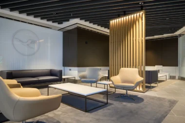 Lufthansa Premium Check-in Bereich Flughafen Frankfurt Terminal 1