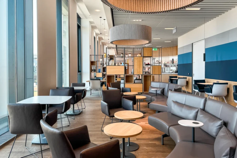 Airport-Lounge-Zugang mit Kreditkarten am Flughafen – Vergleich verschiedener Lounge-Typen