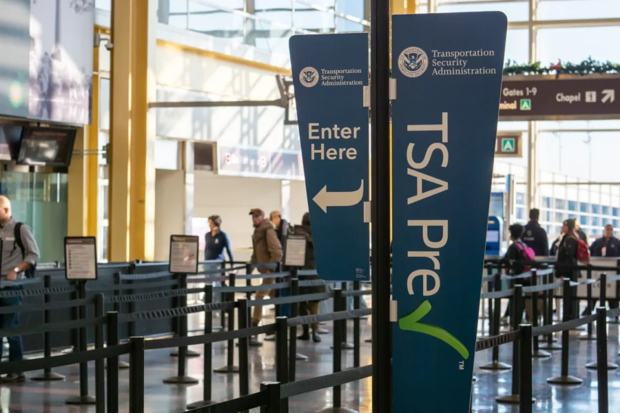 TSA PreCheck Sicherheitskontrolle US-Flughafen - Global Entry Programm aufgrund Shutdown vorübergehend ausgesetzt