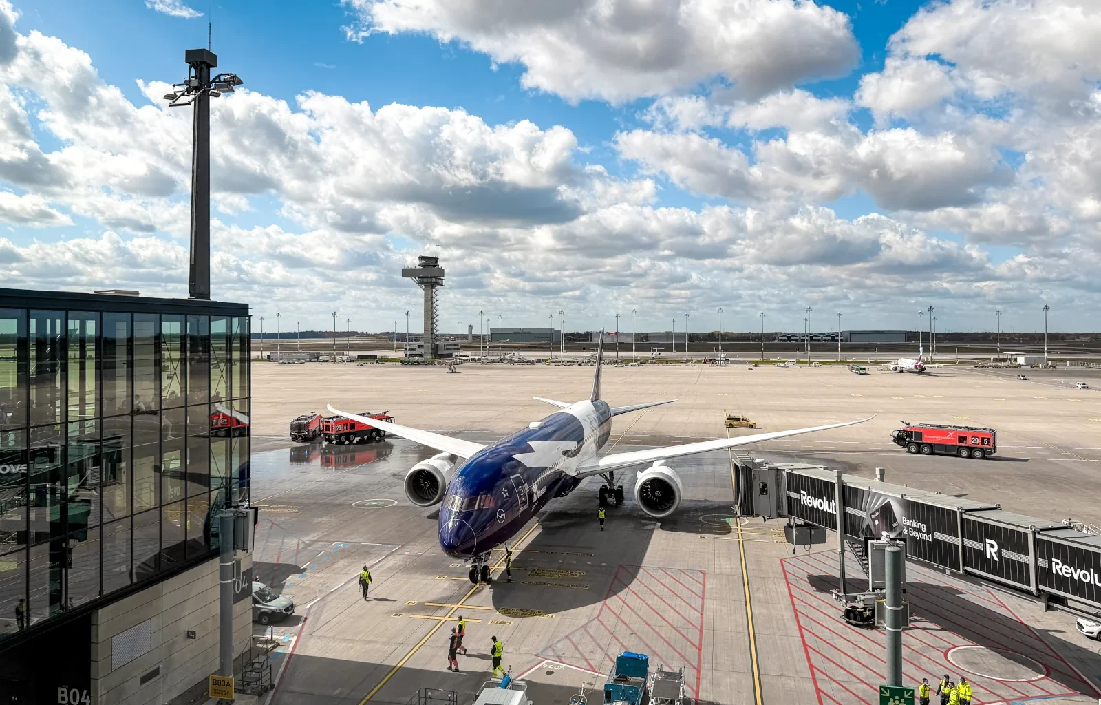 Boeing 787 "Berlin" der Lufthansa 100 Jahre Jubiläum Sonderflüge Berlin