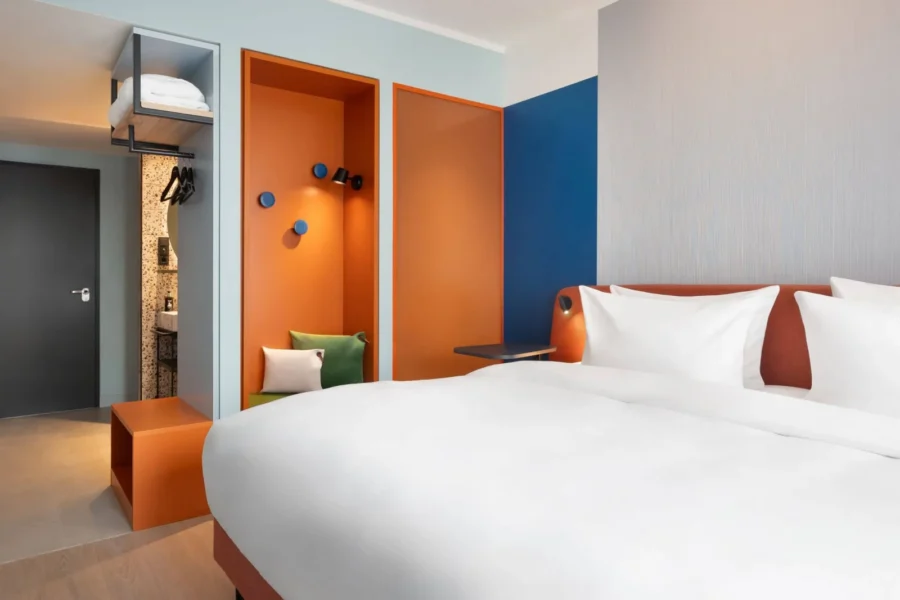 me and all leipzig Gästezimmer - öffnet im Juli und bietet 500 Punkte für World of Hyatt Mitglieder