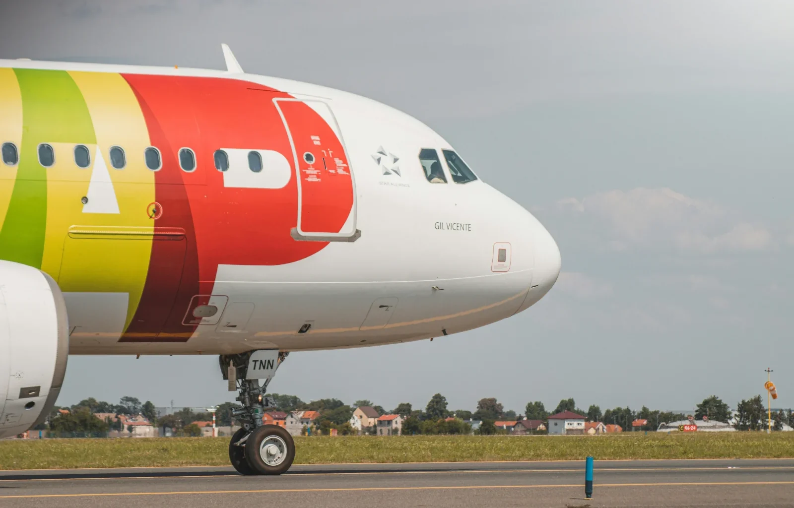 TAP Air Portugal Airbus A320 könnte durch die Übernahme zur Lufthansa Group gehören